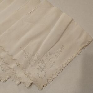 Delicate Antique Tea Napkin Set 10 Matching 12.5"x12.5" Fancy Lightweight Dining